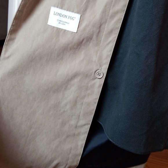 Men's London Fog Trench Coat - Picture 7 of 7